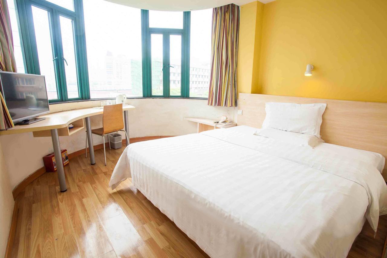 7Days Inn Changchun Renmin Avenue Pingquan Road Extérieur photo