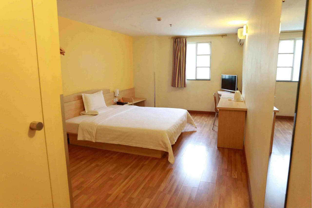 7Days Inn Changchun Renmin Avenue Pingquan Road Extérieur photo